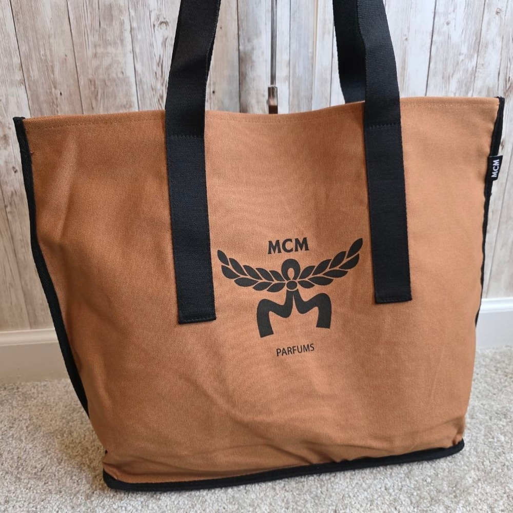 MCM Brown & Black Canvas Tote Bag - Picture 2 of 10